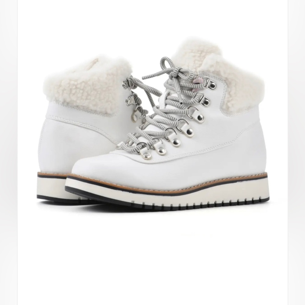 White Mountain Hiking Boots